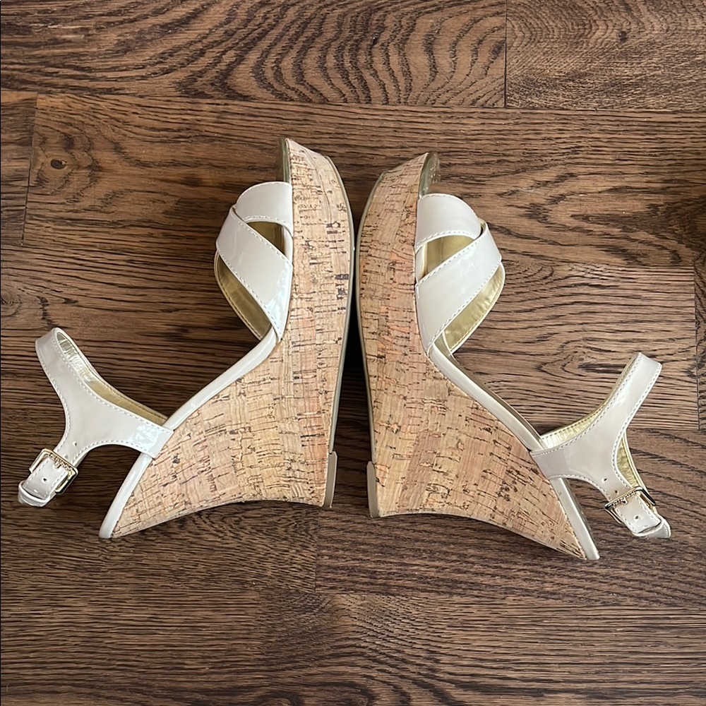 Guess Patent Wedge Sandals - Picture 6 of 9